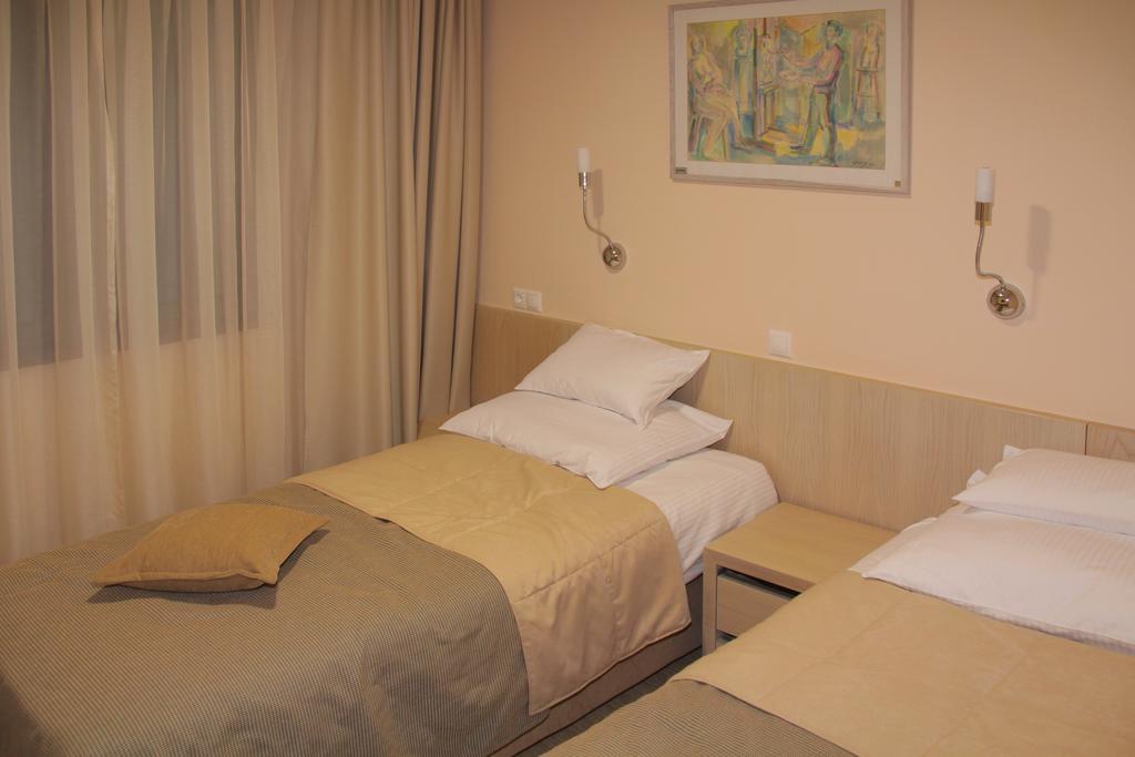زلاتيبور Dunav Turist Inn الغرفة الصورة